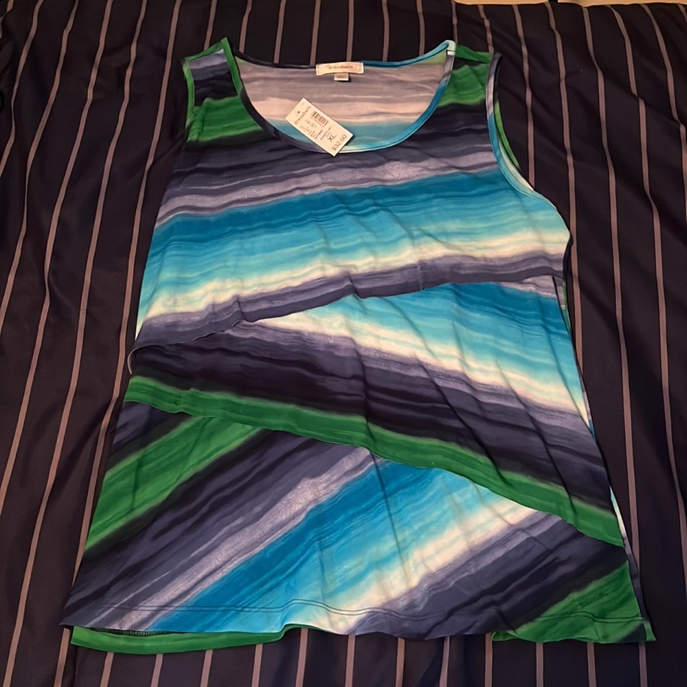 NWT tank top size XL